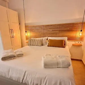 Loft Acogedor Cerca De Barcelona Terrassa